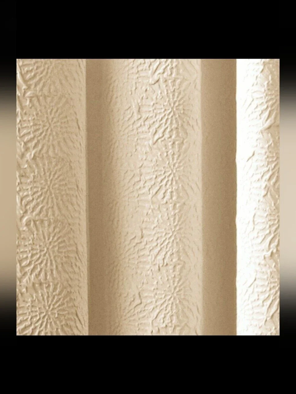 NEW DKNY Ivory Chrysanthemum Textured Floral Shower Curtain
